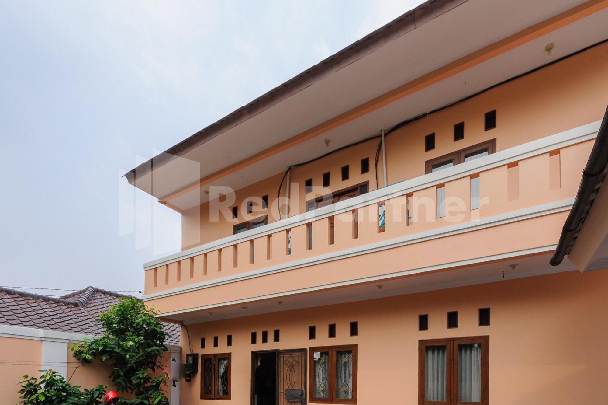 Pondok Cimanggu Syariah Mitra Reddoorz Bogor Ngoại thất bức ảnh